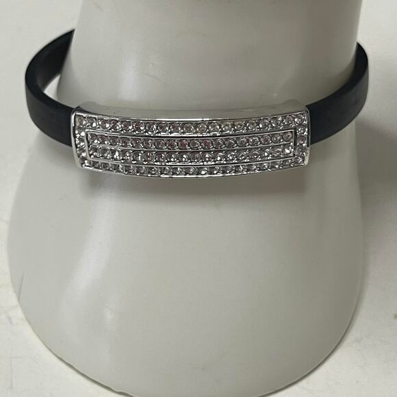 Bracelet black with silver tone and rhinestone slide signed costume jewelry - Picture 10 of 14